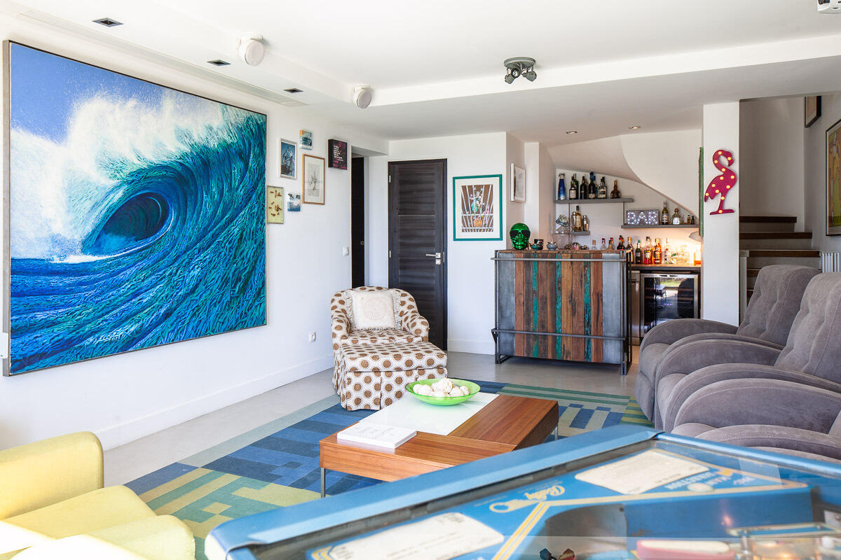 Magnificent renovated architect-designed villa with superb sea views! - Photo 24