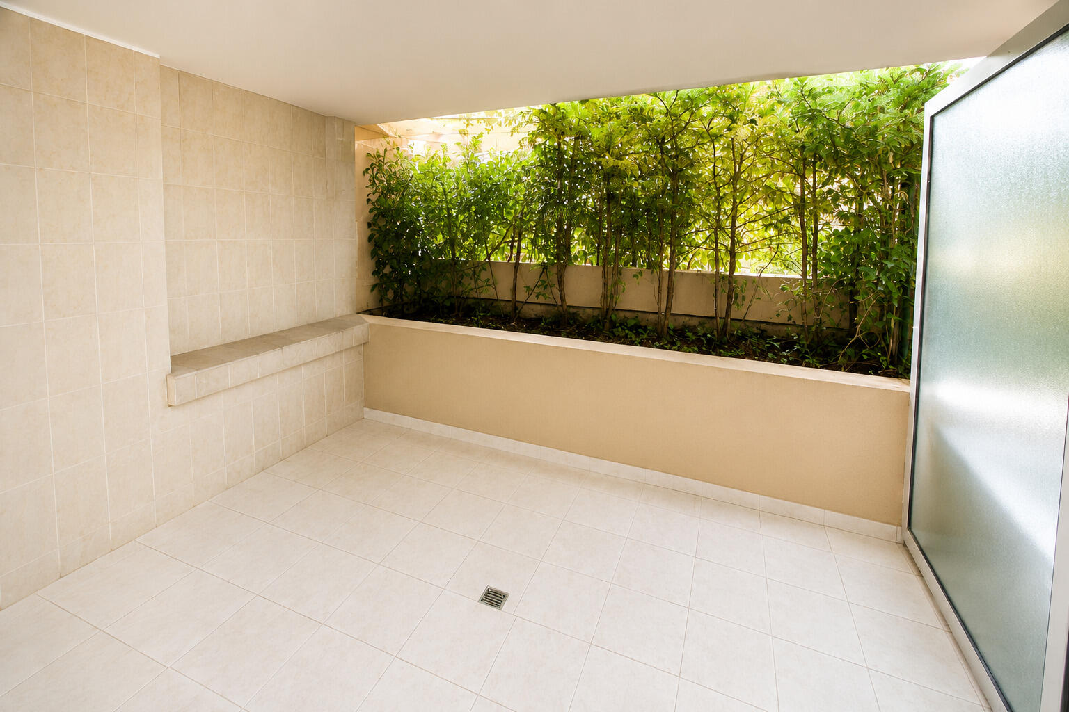 New: Mixed-Use Studio - Photo 4