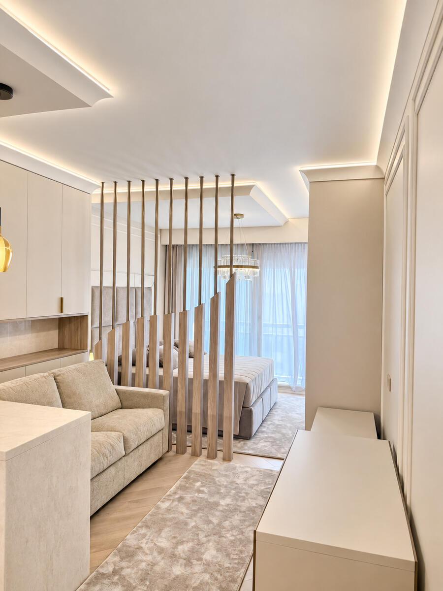 TRÈS BEAU STUDIO RÉNOVÉ MEUBLÉ AVEC APERÇU MER - Photo 1
