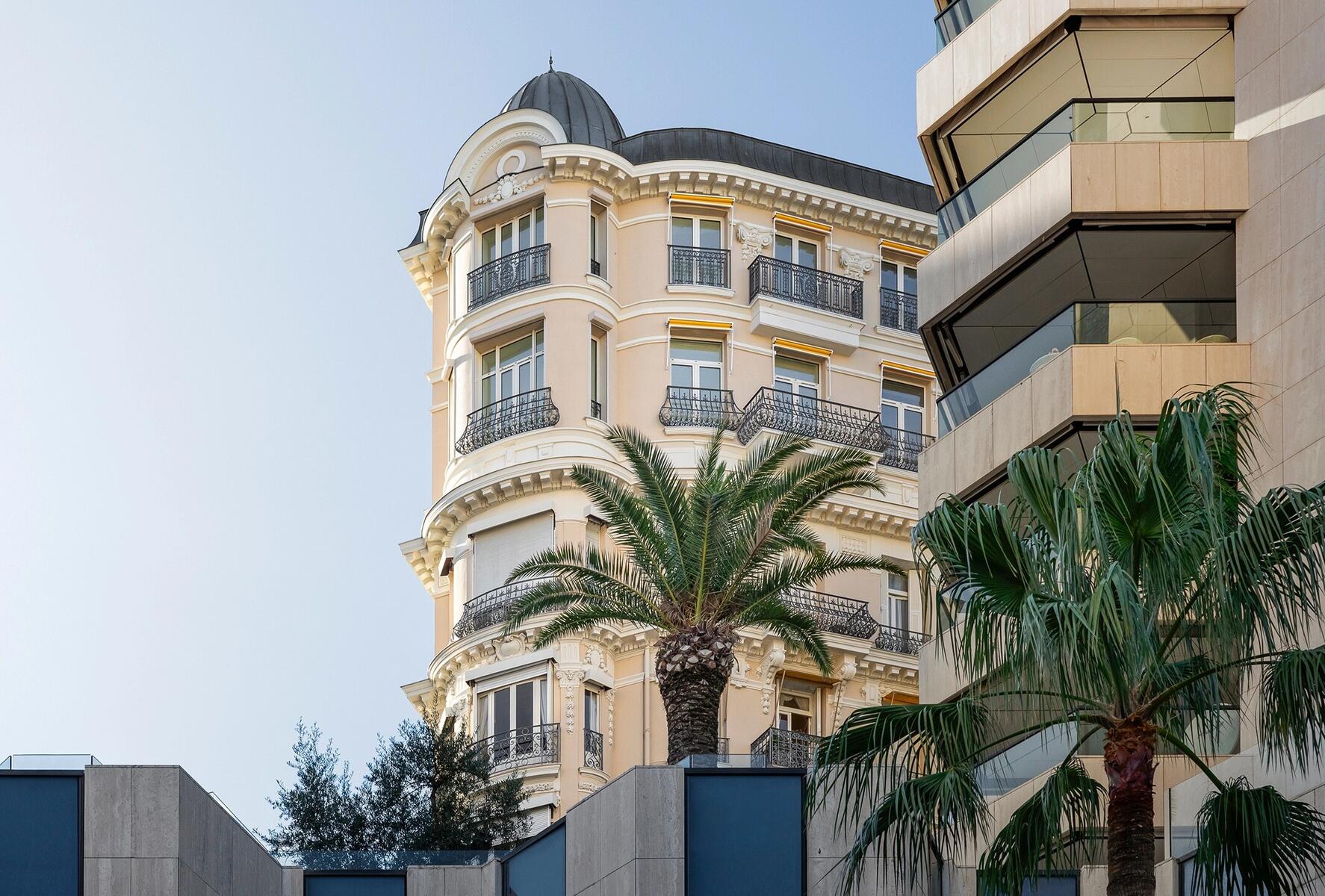 VILLA MENESINI - Carré d’Or – Appartement de Maître de 145 m² — 4 / 4