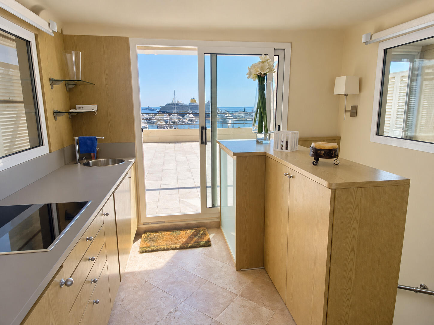 PALAIS MAJESTIC - Penthouse sur le départ du Grand-Prix — 3 / 10