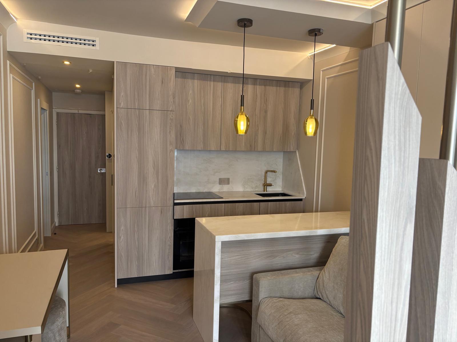 STUDIO MEUBLE - LA ROUSSE - ST ROMAN