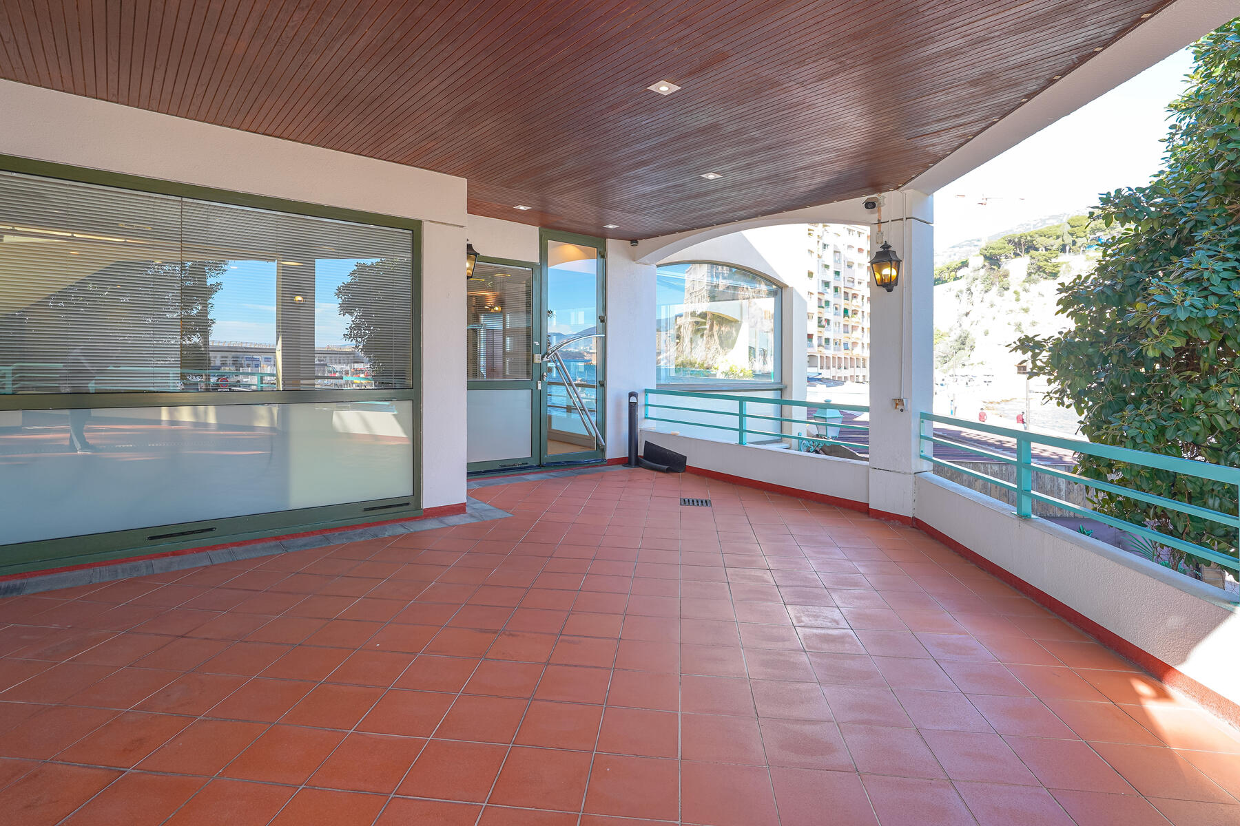 For Rent Business | Monaco - picture 2