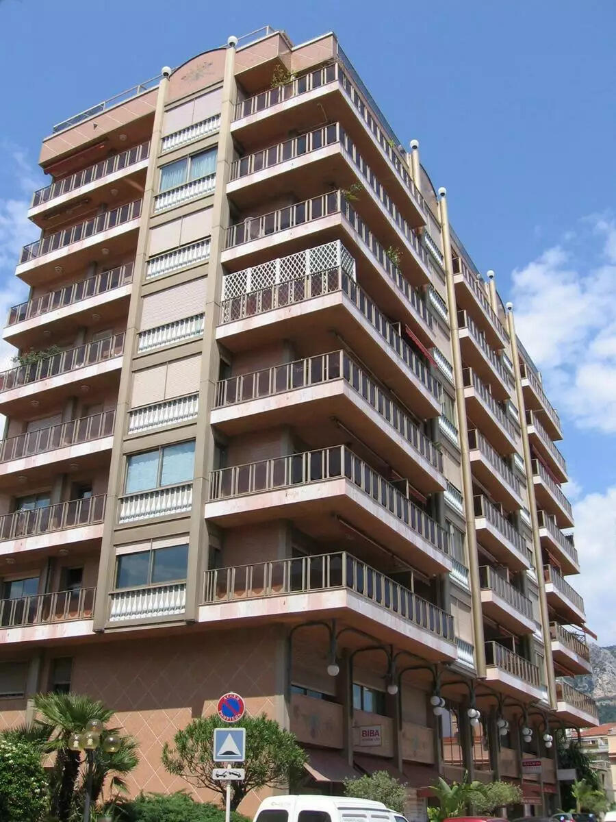 PARKING – RIVIERA PALACE, MONTE-CARLO