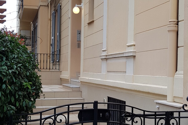 MILTON - spacieux 3 Pièces très central