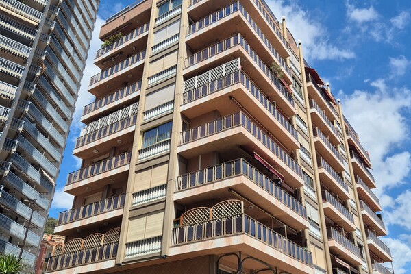 RIVIERA PALACE - 2 Rooms in the center with beautiful sea view and casino