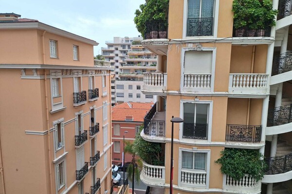 CHATEAU PERIGORD II - small 1-room-apt.