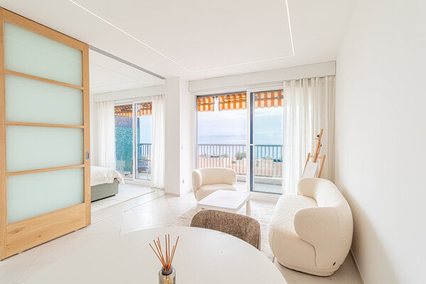 Luminoso 2 camere ristrutturato - Vista mare