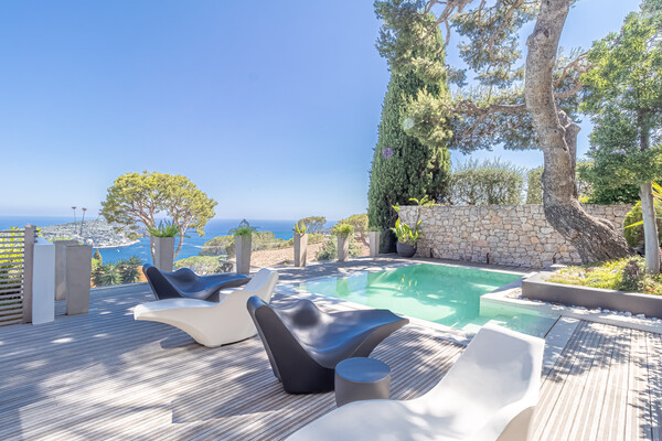 Splendida villa contemporanea sul Corno d'Oro