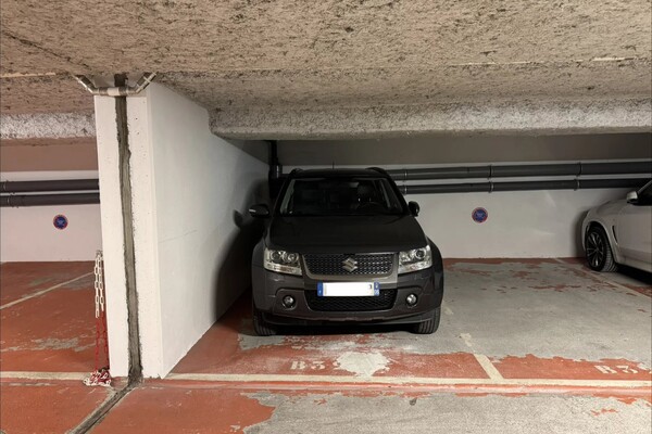 Comfortable parking space, 'Les Jardins de Monaco'.