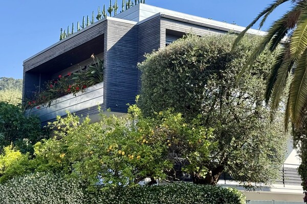 Villa for Sale Cap Martin District Near Shops
