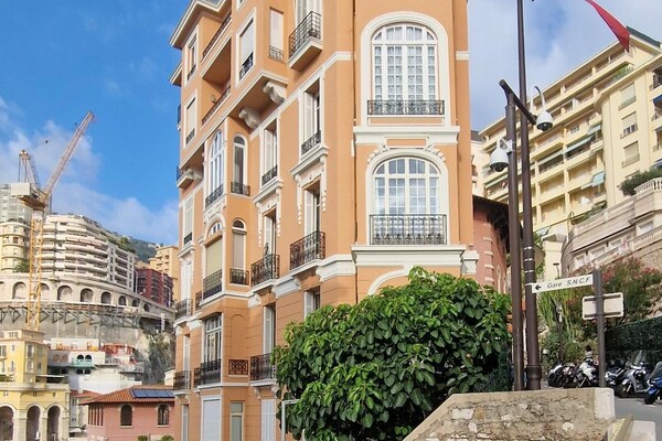 Villa Socrate - Avenue de la Costa