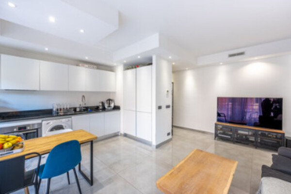 Petrel : 3 pièces au 1er étage