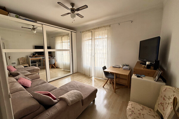 APPARTEMENT 2 PIECES / IMMEUBLE LE MASSENA