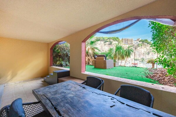 GIORGIONE - FONTVIEILLE - BI LOCALE