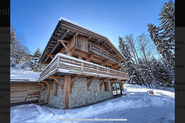 Superb Chalet in Megève, Walking Distance to the Village