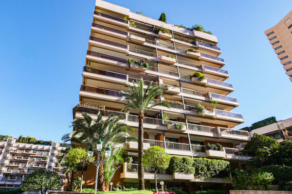 CARRÉ D'OR / LES ACANTHES / 3/4 PIECES RENOVATED