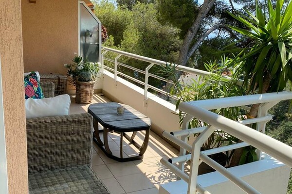 PROCHE MONACO /  BEAUSOLEIL / 2 PIECES
