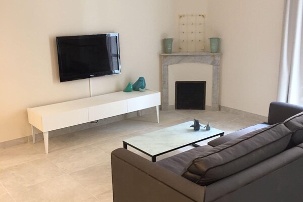 BEAUSOLEIL / BD DE LA RÉPUBLIQUE / 3 ROOMS