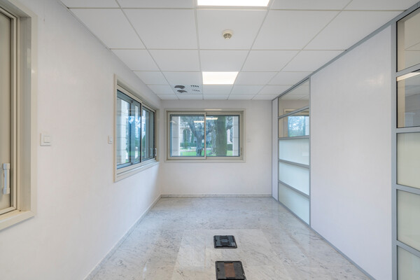 Fontvieille - Le Seaside Plaza - Uffici luminosi e modulari con 6 postazioni di lavoro