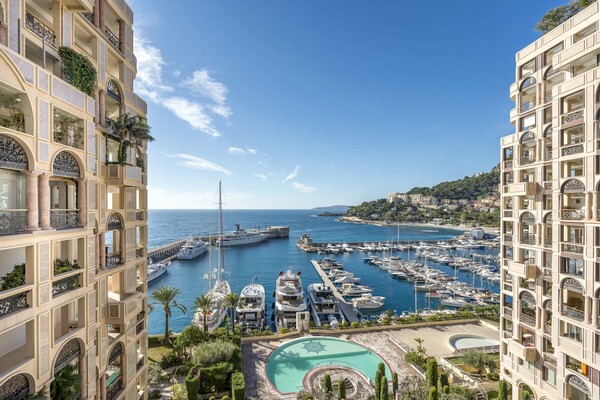 Fontvieille - Seaside Plaza - 677 m²