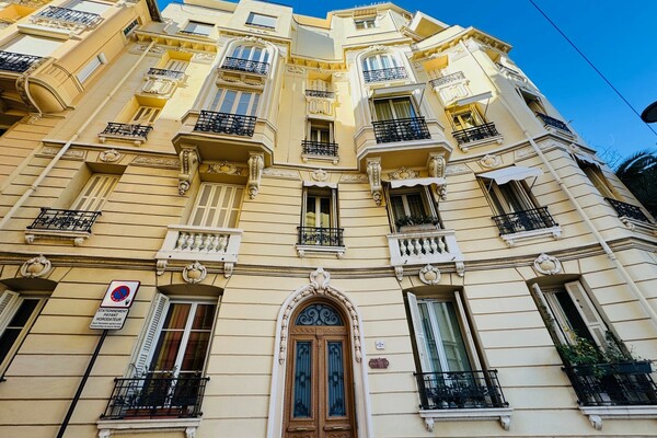 1 bedroom property for sale - Monte Carlo