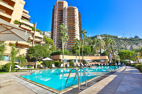 Furnished and Renovated Duplex - Parc Saint Roman