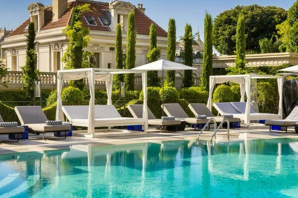 Le Metropole - Carré d'Or - Beautiful 6 rooms apartment for rent - Available