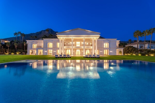 PROPRIETÀ ECCEZIONALE SULLE ALTURE DI MARBELLA