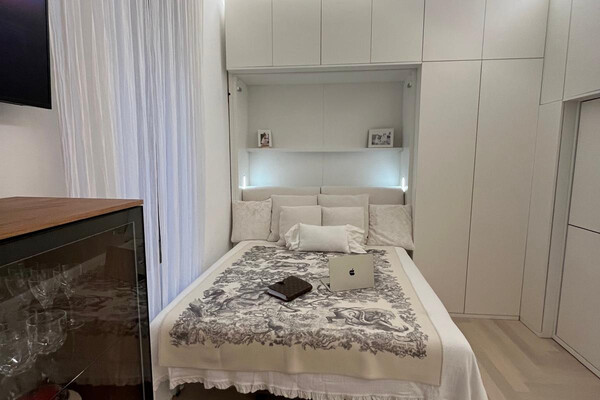 Studio completamente attrezzato e rinnovato (secondo la legge del 1291) - Condamine