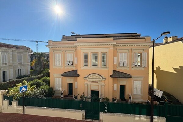 SPACIEUX STUDIO - WESTMACOTT - ENTIEREMENT RENOVE