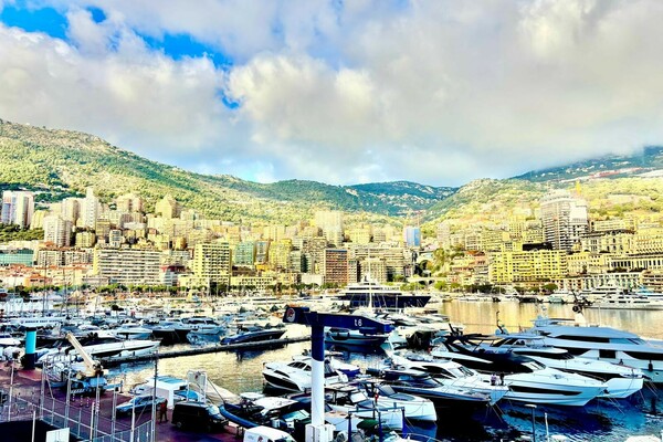 4 PIECES - VUE MER - RENOVE - POSSIBILITE DEPENDANCES EN SUS