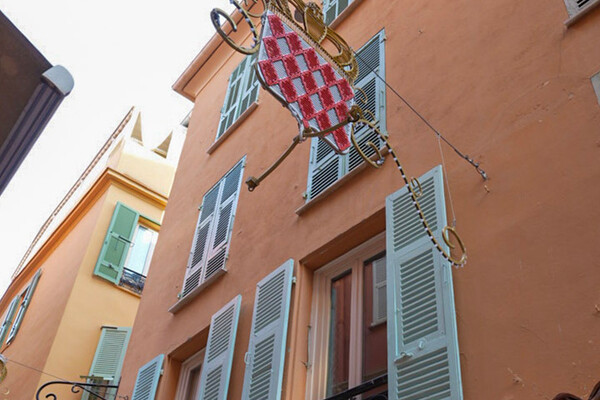 STUDIO UNDER THE LAW MONACO CITY