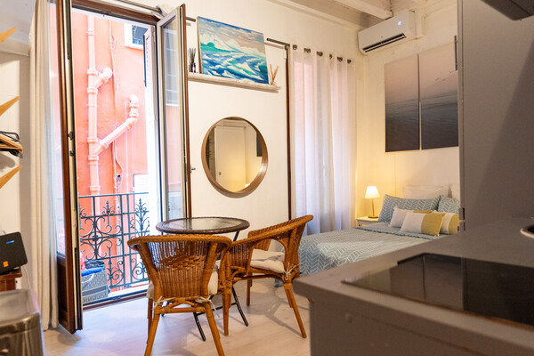 MONACO VILLE - CHARMANT STUDIO