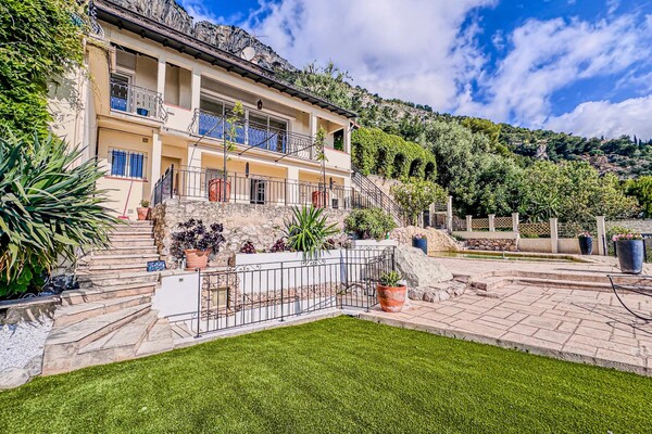 Superbe maison avec vue mer aux portes de Monaco