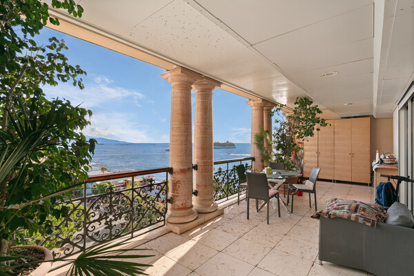 FOR SALE – SPACIOUS 3-ROOM APARTMENT – “LE SEASIDE PLAZA” RESIDENCE – FONTVIEILLE, MONACO