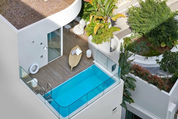PIÙ DI UNA VILLA, UN CAPOLAVORO DEL LUSSO