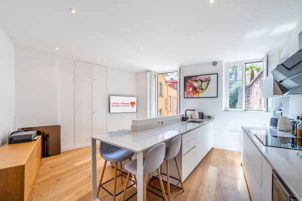 Monaco / Monte Carlo / Appartement de 2 pièces joliment rénové