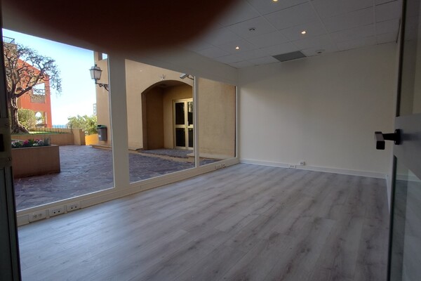 Fontvieille / Titien / Ufficio-spazio commerciale