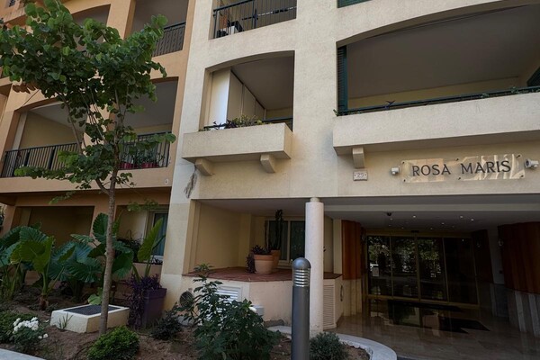 Fontvieille Studio — Renovation Project