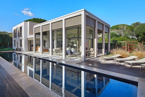 Villa moderne sur les plages de Pampelonne