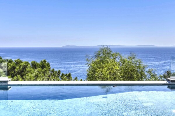 Propriété entièrement rénovée au Rayol-Canadel-sur-Mer - Vue mer