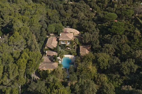 Domaine du Cap Bénat - toute offre étudiée