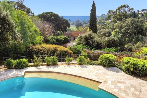 Gigaro - Renovated sea view villa - Beach on foot