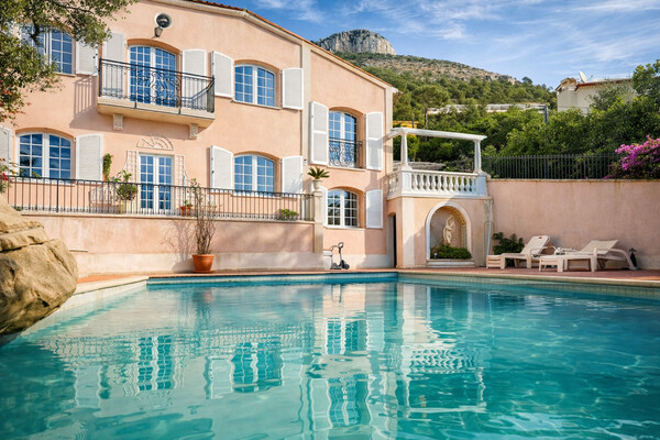 Cap d’Ail – Villa néo-provençale de prestige avec vue mer panoramique