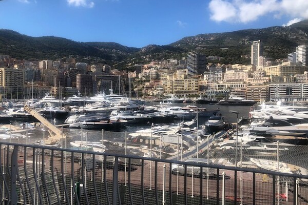 RUSCINO - TRES BEAU 2 PIECES - VUE PORT HERCULE
