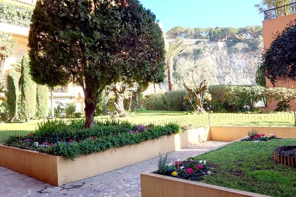 Bureaux/Local commercial Fontvieille-Le Titien