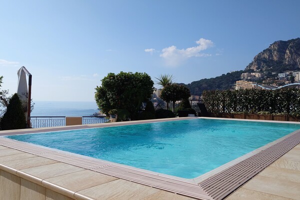 Exceptional apartment with private pool