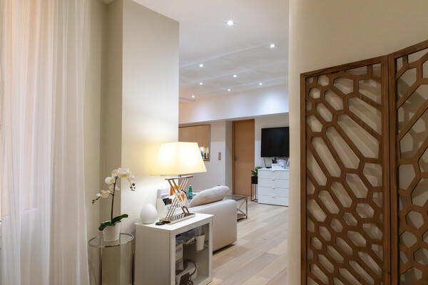 Exclusivity-Magnificent 3 room apartment renovated and furnished