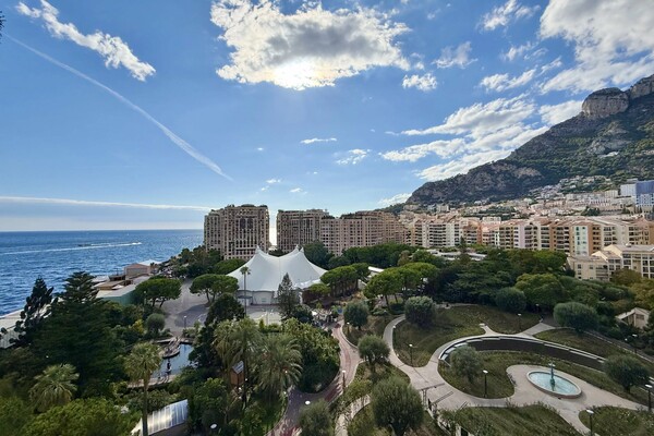 À VENDRE — ROSA MARIS — 2 PIÈCES AVEC LOGGIA, VUE MER/MONTAGNE —